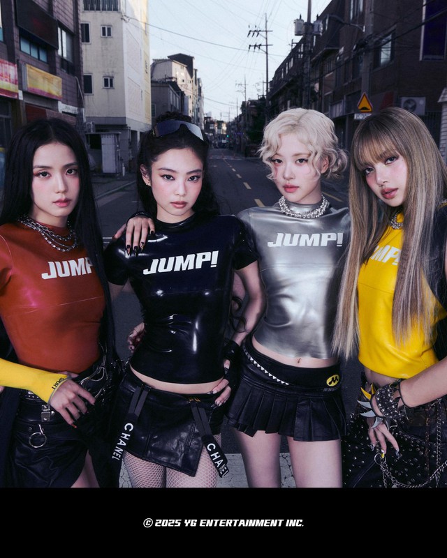 Hội “girl phố” BLACKPINK xả ảnh “khét lẹt”: Ai cũng ngầu, riêng Rosé càng nhìn càng sai!- Ảnh 1.