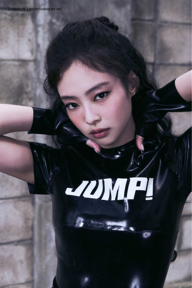 Hội “girl phố” BLACKPINK xả ảnh “khét lẹt”: Ai cũng ngầu, riêng Rosé càng nhìn càng sai!- Ảnh 3.