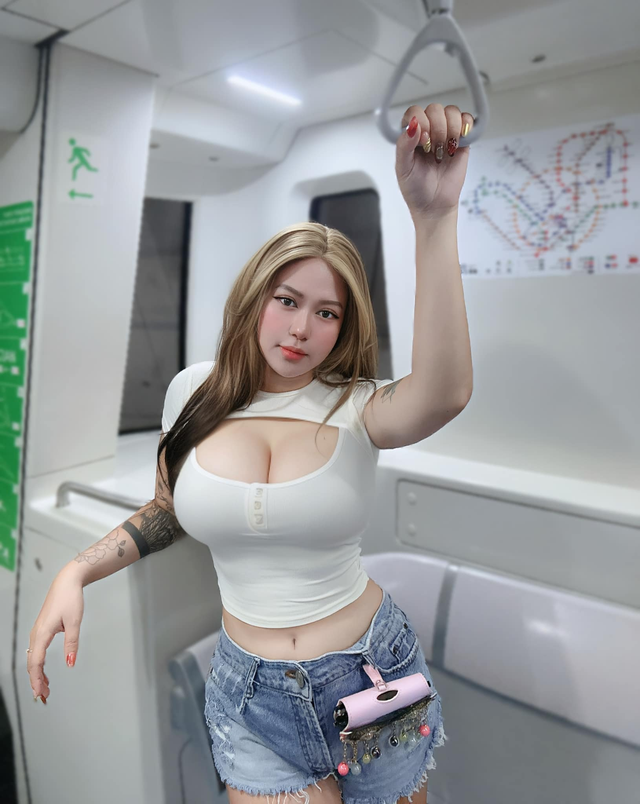 Ganh tỵ với "Hồng tỷ", hot girl hé lộ mới chỉ yêu đương… 2 lần- Ảnh 1.