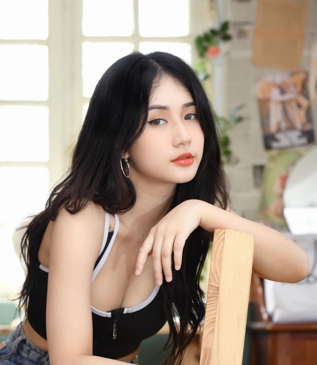 Hot girl Liên Quân nổi tiếng với bộ ảnh cập nhật giao diện trước thềm tuổi mới- Ảnh 11.