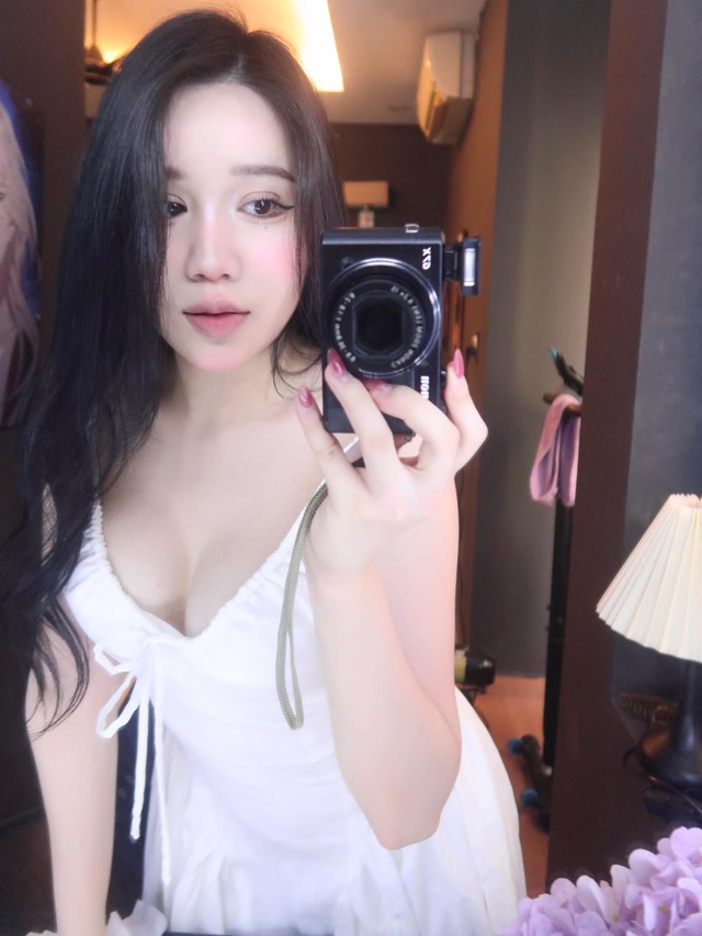 Streamer phú bà tương tác lại với tình cũ Zeros, "gương vỡ lại lành"?- Ảnh 6.