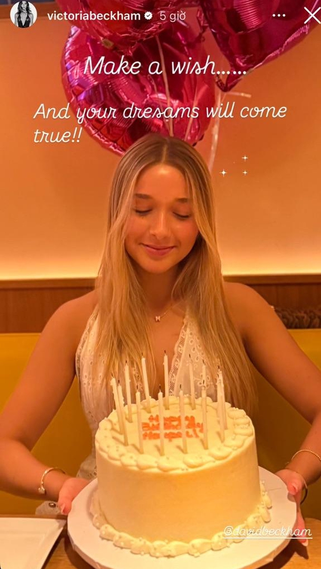 Victoria tung ảnh mới toanh Harper Beckham trong vòng tay bố đón tuổi 14, visual "tiểu thư tài phiệt" sang - xịn gây sốt- Ảnh 1.