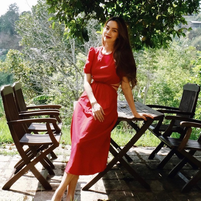 Đừng để style mãi nhạt nhẽo, tham khảo ngay 10 cách mặc đồ màu sắc để nổi nhất đám đông mà vẫn sang chảnh- Ảnh 1.