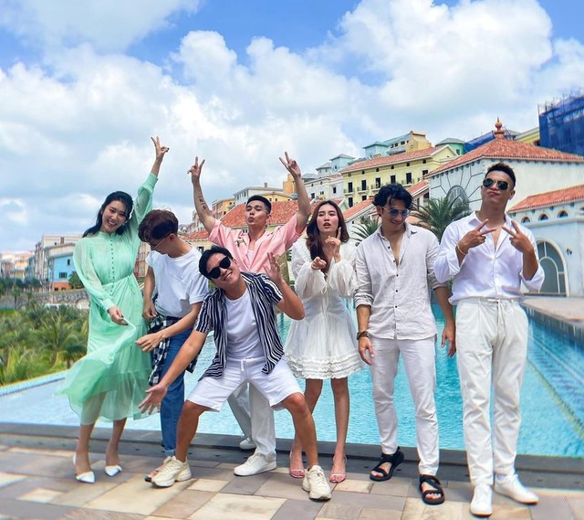 Nhân vật bí ẩn nhất Running Man Việt: Sơ hở là "xào couple" với Lan Ngọc, cast chính nhưng thoắt ẩn thoắt hiện- Ảnh 3.