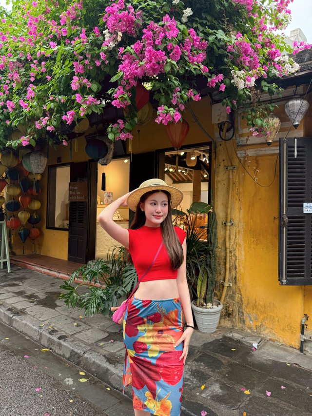 Hot girl Babyboo liên tục tung ảnh "thả dáng", slay cỡ này fan nam khó cưỡng- Ảnh 2.