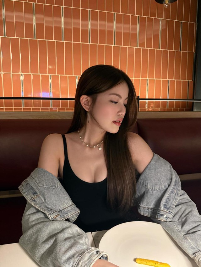 Hot girl Babyboo liên tục tung ảnh "thả dáng", slay cỡ này fan nam khó cưỡng- Ảnh 15.
