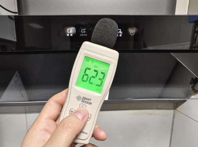 Mua máy hút mùi cứ nhớ quy tắc "5 KHÔNG"- Ảnh 4.