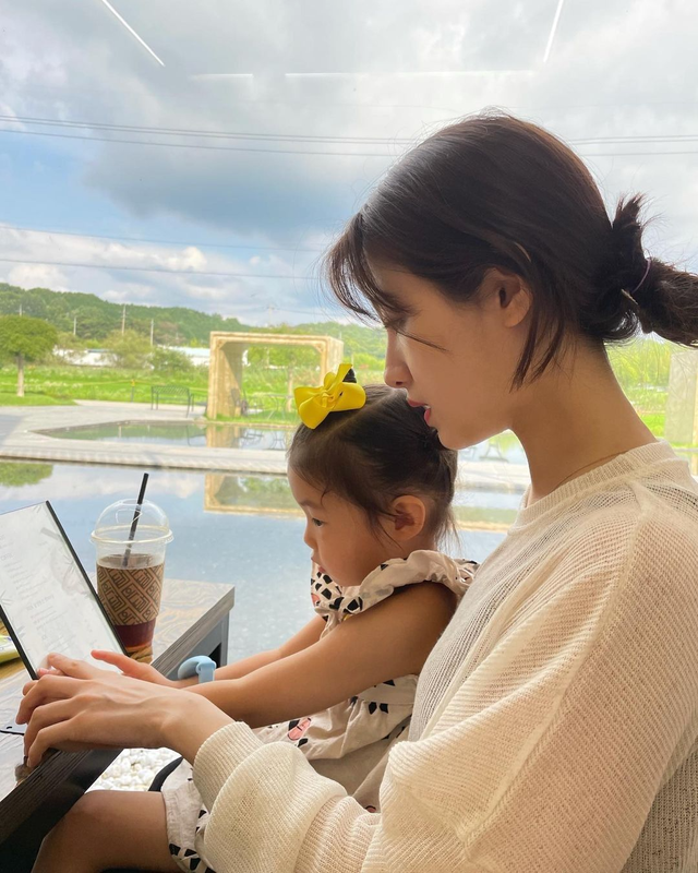 Vũ trụ "thối não": Coi mấy thứ dị dạng này bảo sao học kém - phụ huynh EQ cao cực ghét câu này!- Ảnh 2.