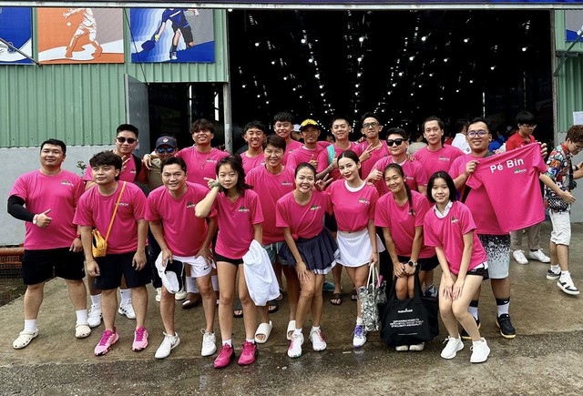 Sophia Phương Anh vô địch kịch tính nhưng hình ảnh với "chị mẹ" U40 mới đang được viral khắp cõi mạng- Ảnh 5.