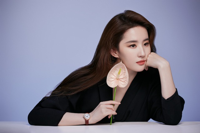37 tuổi, Lưu Diệc Phi rũ bỏ hình tượng “thần tiên tỷ tỷ”, bước vào vai diễn gai góc nhất sự nghiệp- Ảnh 4.