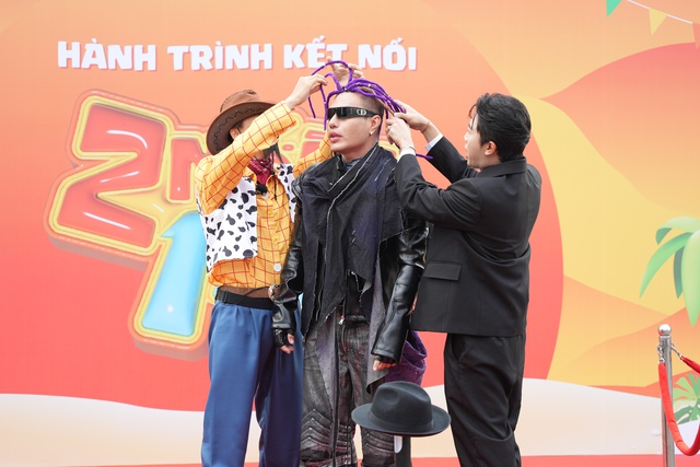 Ai hại HIEUTHUHAI?- Ảnh 1. Ai hại HIEUTHUHAI?- Ảnh 1.