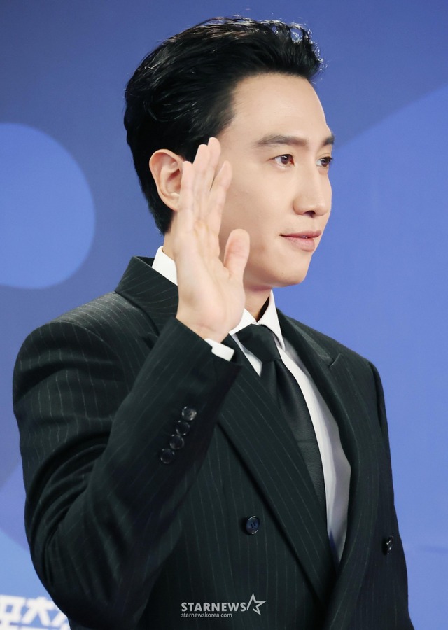 Không tin được đây là Lee Kwang Soo?- Ảnh 7.