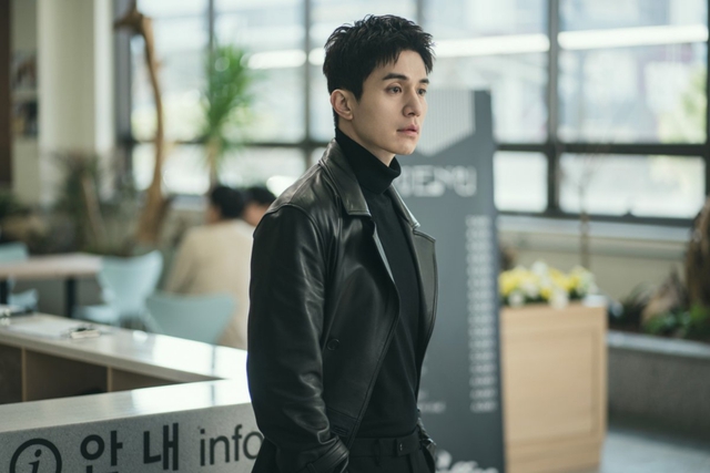 Phim ngôn tình mới chiếu 10 phút đã chiếm top 1 rating cả nước, nam chính là "ông cố nội visual" không hot mới lạ- Ảnh 4.