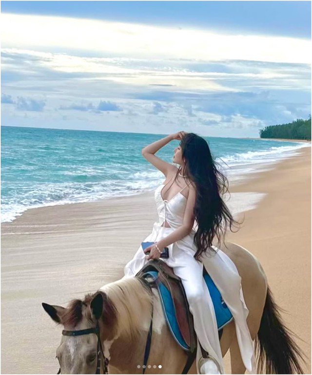 Ngắm bộ ảnh cưỡi ngựa cực "chữa lành" của hot girl Việt, danh tính gái xinh "không phải dạng vừa"- Ảnh 8.
