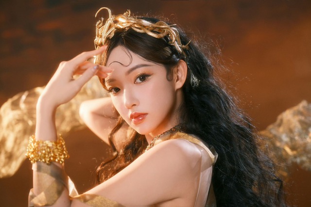 Ngoại hình phù nề gây sốc của nữ idol đẹp nhất showbiz, dao kéo đến như này hết đường chối!- Ảnh 6.