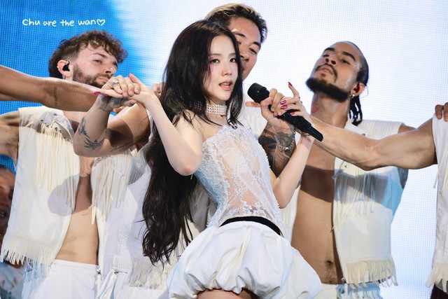 1 lần nổi loạn phô hết khuyết điểm của thành viên đẹp nhất BLACKPINK- Ảnh 8.