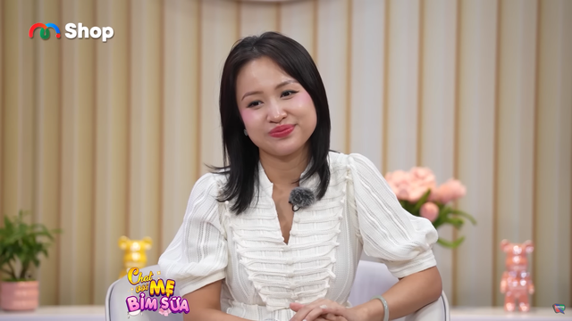 Biểu cảm của MC Vân Hugo trong talkshow với bạn gái kém 37 tuổi của nghệ sĩ Quang Minh gây xôn xao- Ảnh 3.