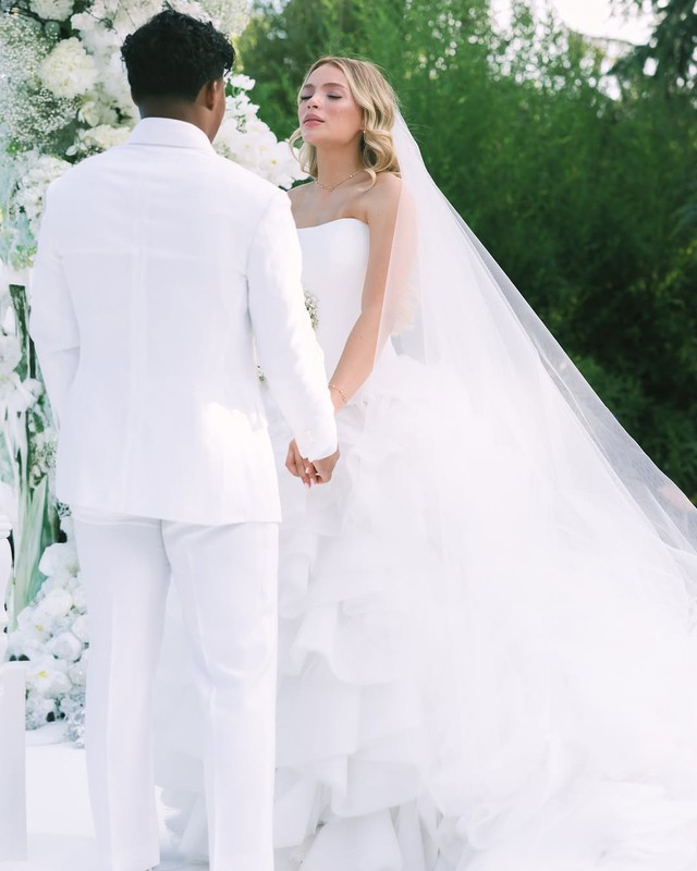Hé lộ "hợp đồng tình ái" của thần đồng bóng đá 18 tuổi ký với người mẫu 24 tuổi gây xôn xao cõi mạng- Ảnh 6.