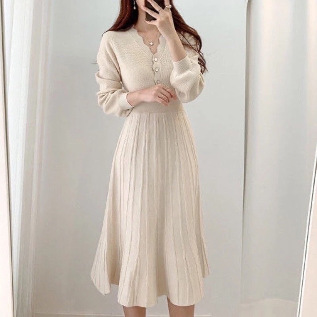 Nữ diễn viên thuộc hội siêu giàu, sở hữu chung cư 34 tỷ: Rất mê váy áo giá rẻ, có món chỉ hơn 100k- Ảnh 19.