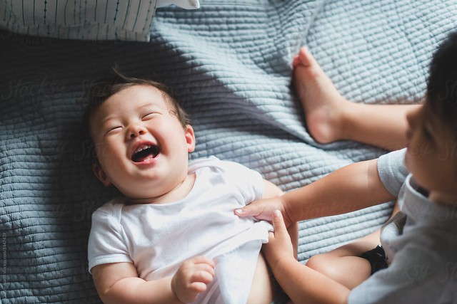 Con bạn thường khóc hay cười khi mới ngủ dậy? Nếu thuộc nhóm này, bé có thể sở hữu trí thông minh vượt trội- Ảnh 4.