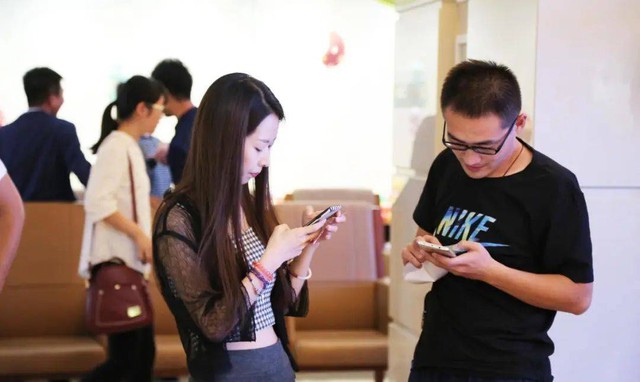Lý do cô gái 35 tuổi bị từ chối trong các buổi hẹn hò thật đau lòng: Lời cảnh tỉnh về tiền mãn kinh?- Ảnh 2.