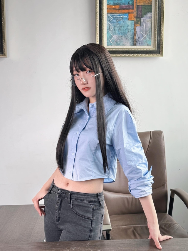 Nữ cosplayer xinh đẹp, có gương mặt cực giống Sơn Tùng M-TP làm điều đặc biệt khi đến Việt Nam khiến fan phấn khích- Ảnh 4. Nữ cosplayer xinh đẹp, có gương mặt cực giống Sơn Tùng M-TP làm điều đặc biệt khi đến Việt Nam khiến fan phấn khích- Ảnh 4.