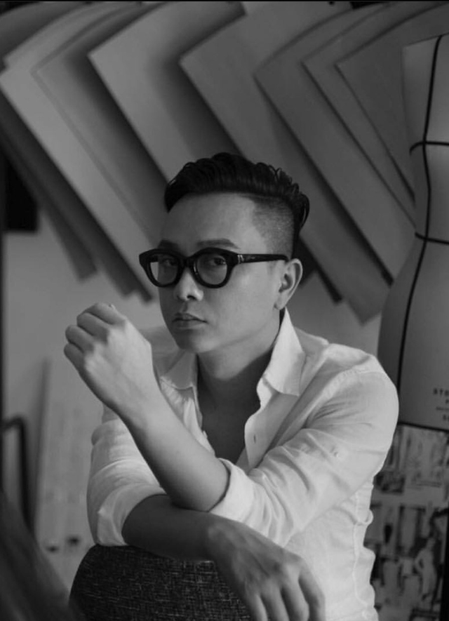 Những thiết kế đưa tên tuổi của NTK Công Trí thành "anh cả làng mốt Việt"- Ảnh 49. Những thiết kế đưa tên tuổi của NTK Công Trí thành "anh cả làng mốt Việt"- Ảnh 49.