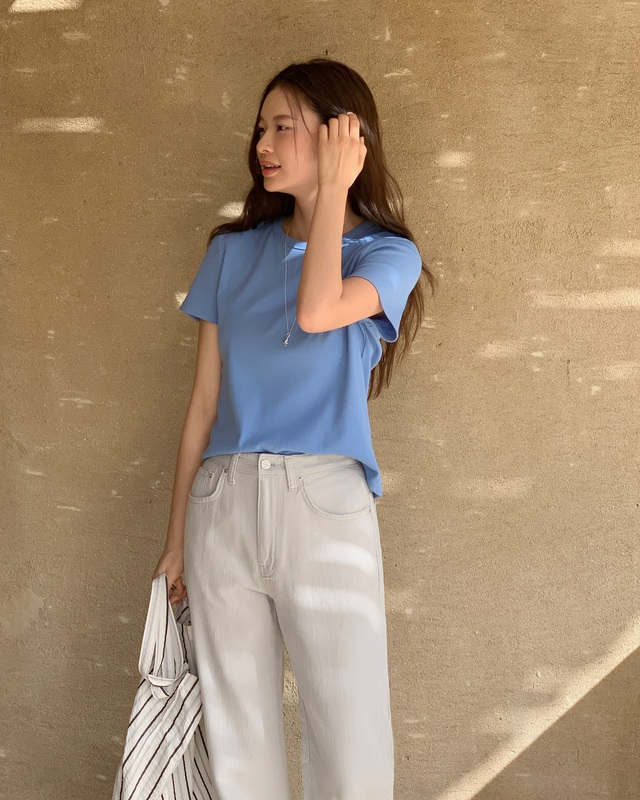 Mặc đồ màu trung tính mãi cũng chán, chị em ghim ngay 10 set đồ màu sắc không chỉ đẹp mà còn sang miễn bàn- Ảnh 10.