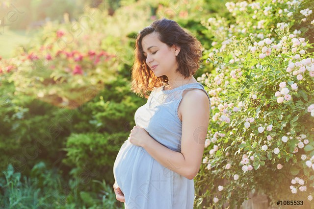Góc nhìn thú vị của một ông bố về sự khác biệt giữa người phụ nữ đã làm mẹ và khi chưa có con- Ảnh 1. Góc nhìn thú vị của một ông bố về sự khác biệt giữa người phụ nữ đã làm mẹ và khi chưa có con- Ảnh 1.