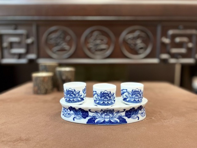 Đúng Mùng 1 tháng 6 nhuận: Đặt 3 thứ này lên bàn thờ để gia đạo bình an,  tài lộc "không cầu mà tự đắc"- Ảnh 3.