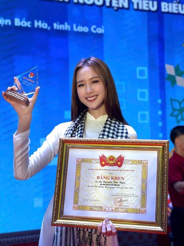"Con cưng Sen Vàng" sẽ đại diện Việt Nam thi Miss World mà không cần thi thố?- Ảnh 5.