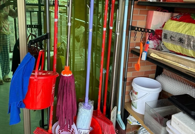 4 thứ "rác nhà" nên vứt sớm, càng cố chấp càng rước họa- Ảnh 1.