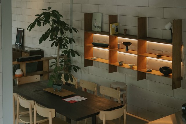 Quán cà phê của Dino Vũ bất ngờ vướng drama về thái độ "xéo xắt" trước các đánh giá của khách hàng- Ảnh 2.