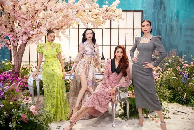 Khui quy luật ngầm hội bạn sao hạng A: Trấn Thành phạt "nóng" khi làm sai, Hà Tăng có 2 điều tưởng dễ mà khó!- Ảnh 11.