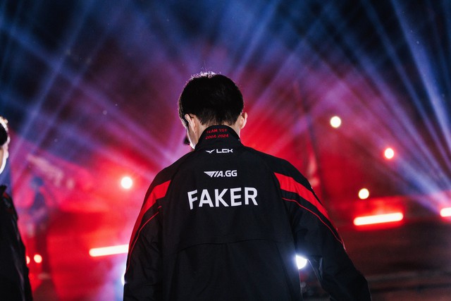 T1 đang "vắt kiệt" những năm tháng cuối cùng của Faker?- Ảnh 6. T1 đang "vắt kiệt" những năm tháng cuối cùng của Faker?- Ảnh 6.