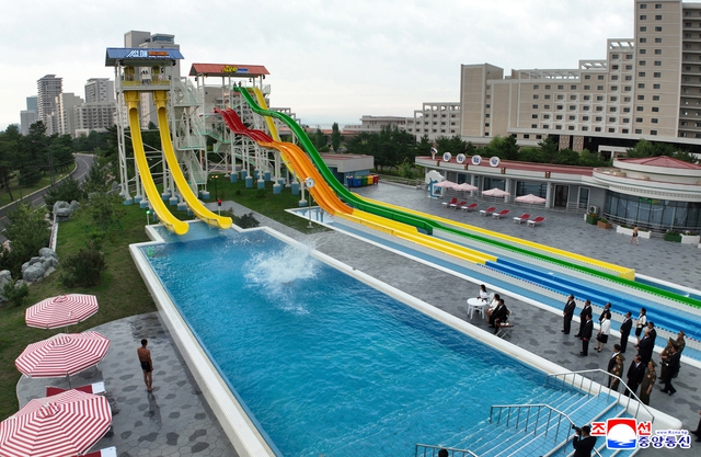 Cận cảnh bên trong siêu resort mới “đẳng cấp thế giới” của Triều Tiên: Quy mô và hoành tráng đến đâu?- Ảnh 6.