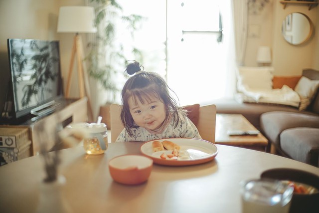 “Lương em không bằng giúp việc” - Mẹ trẻ sau sinh sốc khi nghe chồng phản đối việc đi làm lại- Ảnh 2.