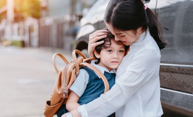 Checklist những việc cần làm cho bố mẹ có con chuyển cấp, vào học trường mới- Ảnh 2.