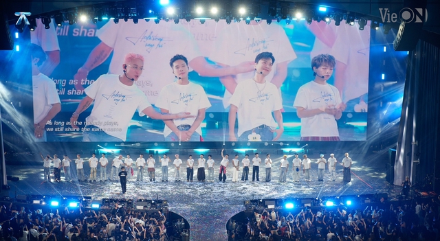 Concert Anh Trai Say Hi ở Mỹ: Giá vé cao vẫn “tẩu tán” tốt, cú hích mới cho thị trường âm nhạc Việt- Ảnh 11.