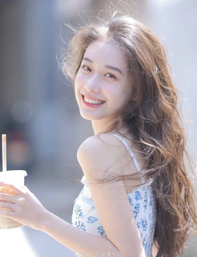 Làm răng thẩm mỹ hay niềng răng? Lựa chọn phù hợp theo độ tuổi- Ảnh 2.