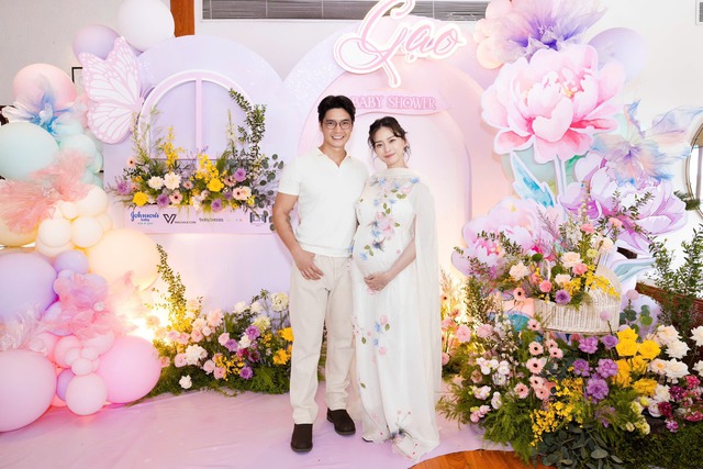 Joyce Phạm khoe thần thái đỉnh chóp ở tháng thứ 9 thai kỳ, dân tình bất ngờ phát hiện điểm trùng hợp này- Ảnh 6.