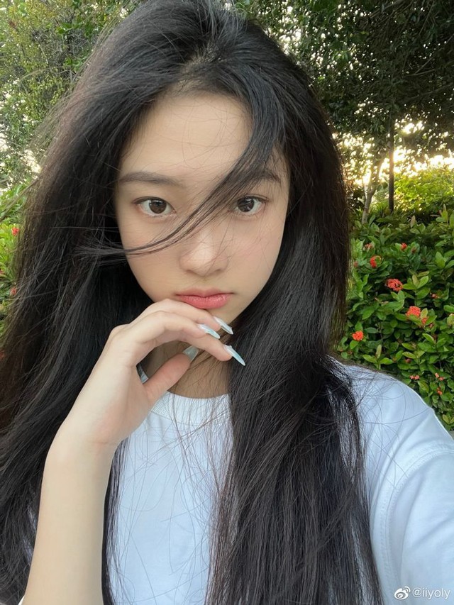 Thứ ăn giòn giòn vui miệng, ai ngờ lại là cách nạp collagen mỗi chiều để da mướt mịn- Ảnh 1.