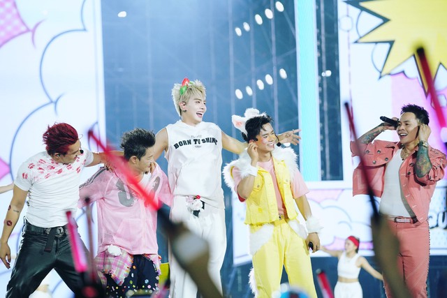 Chuyện gì đang diễn ra? Các thương hiệu gà rán, cà phê đồng loạt chi tiền khủng để làm concert- Ảnh 2.