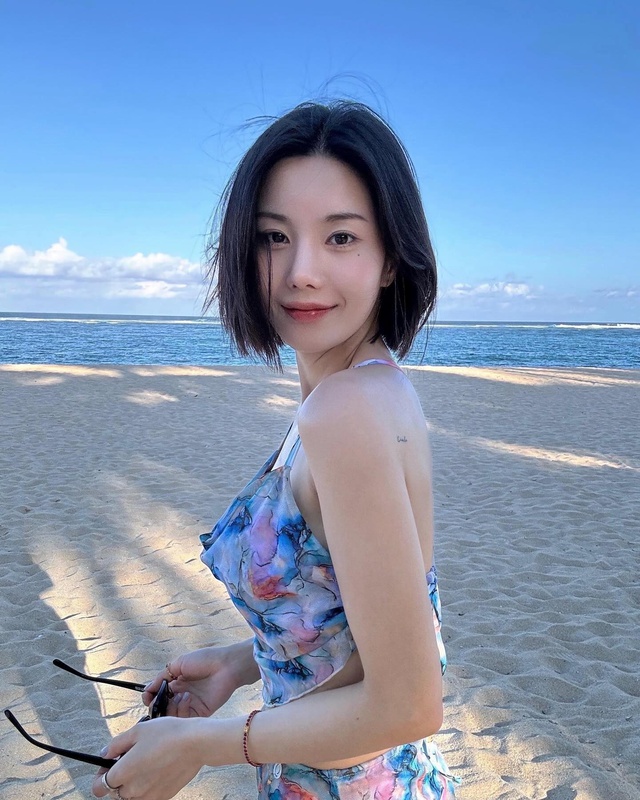 "Nữ hoàng sexy" thế hệ mới: Màn trình diễn “nóng mắt” hút 70 triệu view và vô số ý kiến trái chiều- Ảnh 12.