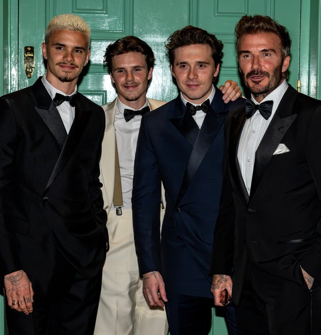 Cả nhà Beckham không nói ghét, nhưng tất cả hành động đều "ghẻ lạnh" dâu cả- Ảnh 4. Cả nhà Beckham không nói ghét, nhưng tất cả hành động đều "ghẻ lạnh" dâu cả- Ảnh 4.