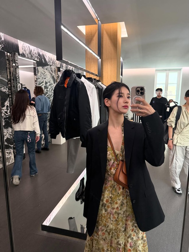 Tổ hợp nhan sắc đỉnh nhất Kpop, bị netizen trêu: Toàn là “người yêu” BLACKPINK!- Ảnh 2.