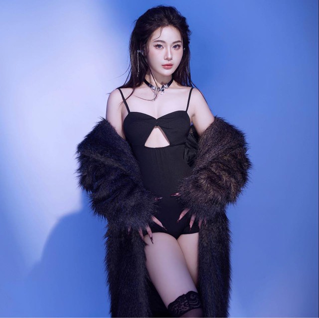 Hút hơn 5 triệu view chỉ sau một video "tutorial", hot TikToker khiến anh em game thủ không thể rời mắt- Ảnh 1.