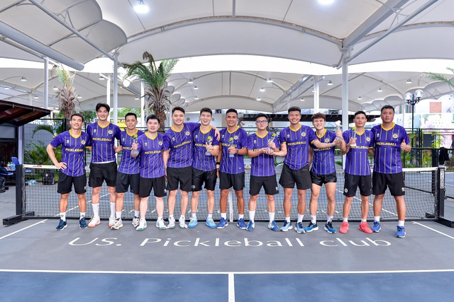 Thiếu gia nhà bầu Hiển rủ Văn Quyết, Duy Manh chơi pickleball, trận đấu căng như ATP, nhìn "phẩy vợt" mà choáng- Ảnh 10.