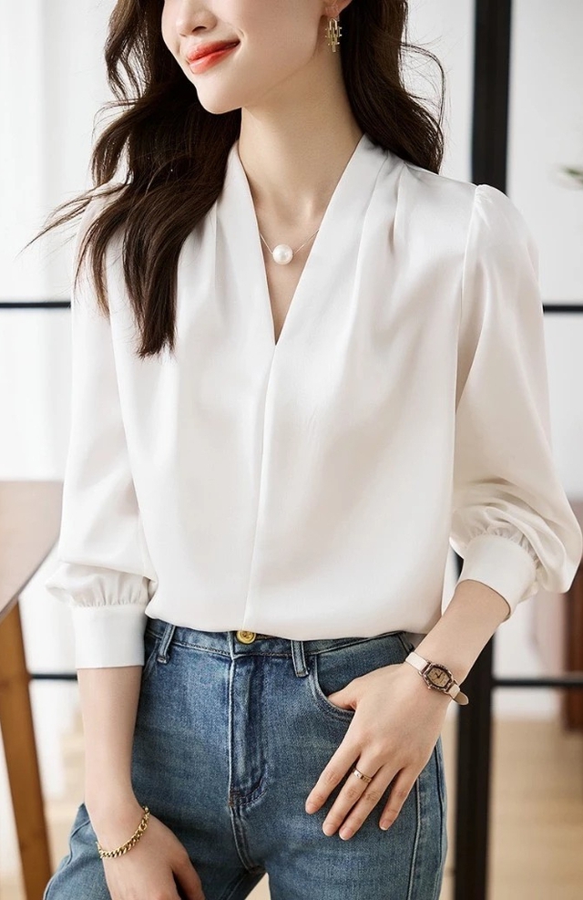 Mỹ nhân 50 Sắc Thái hớp hồn mọi ánh nhìn trên phố dù chỉ mặc áo sơ mi + quần jeans siêu cơ bản!- Ảnh 15.