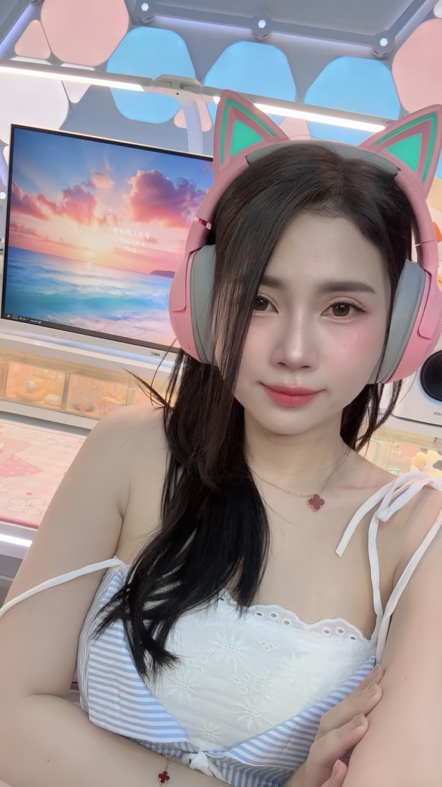 Hot girl khoe decor góc gaming đẳng cấp, "xịn" đến mức dân tình trầm trồ, nhìn là muốn đầu tư ngay!- Ảnh 3. Hot girl khoe decor góc gaming đẳng cấp, "xịn" đến mức dân tình trầm trồ, nhìn là muốn đầu tư ngay!- Ảnh 3.